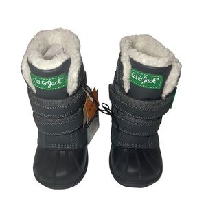 Cat & Jack - Toddler boy snow boots - size 6 - NWT